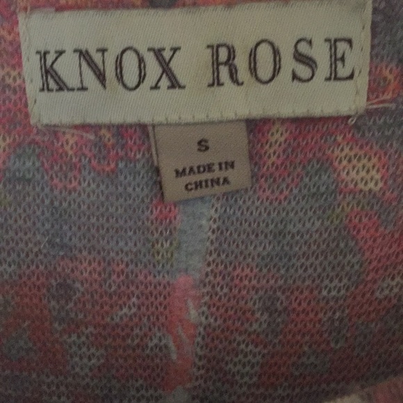 Unique and Fun! Soft tank with pretty pattern! - Picture 4 of 4